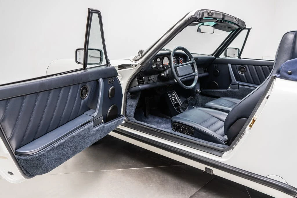 1989 Porsche 911 Carrera 3.2 - Image 21 of 31