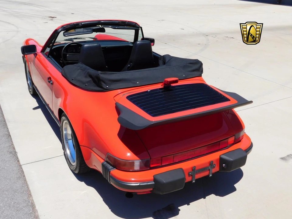 1989 Porsche 911 Carrera 3.2 - Image 13 of 31