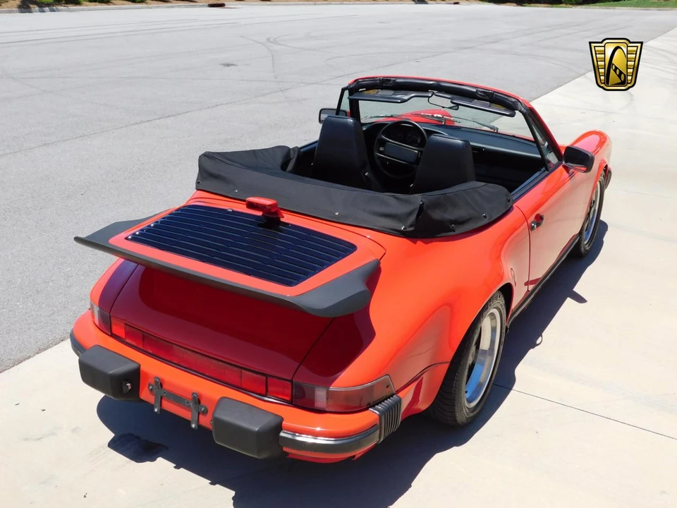 1989 Porsche 911 Carrera 3.2 - Image 10 of 31
