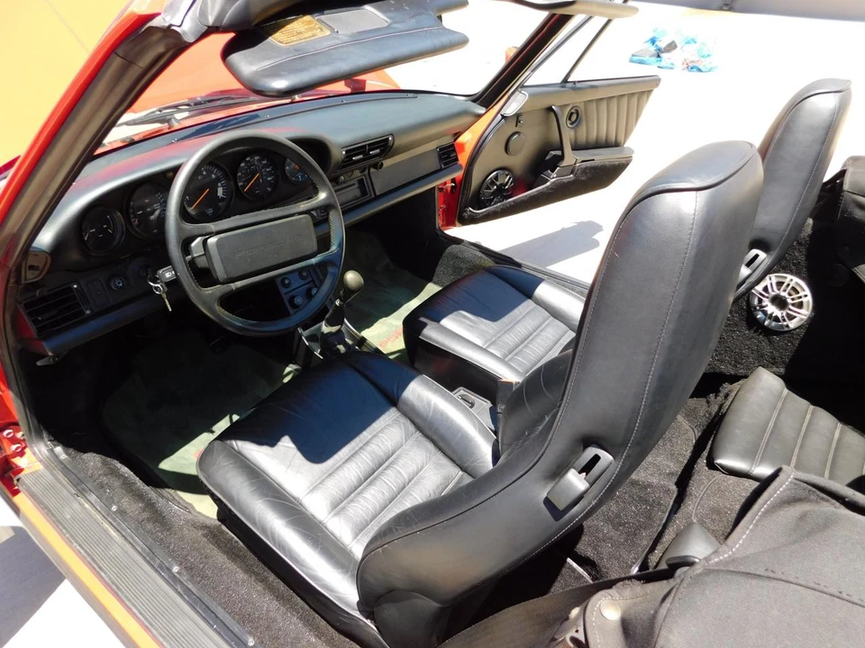 1989 Porsche 911 Carrera 3.2 - Image 26 of 31