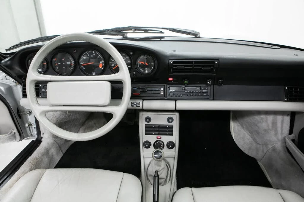 1989 Porsche 911 Carrera 3.2 - Image 13 of 31