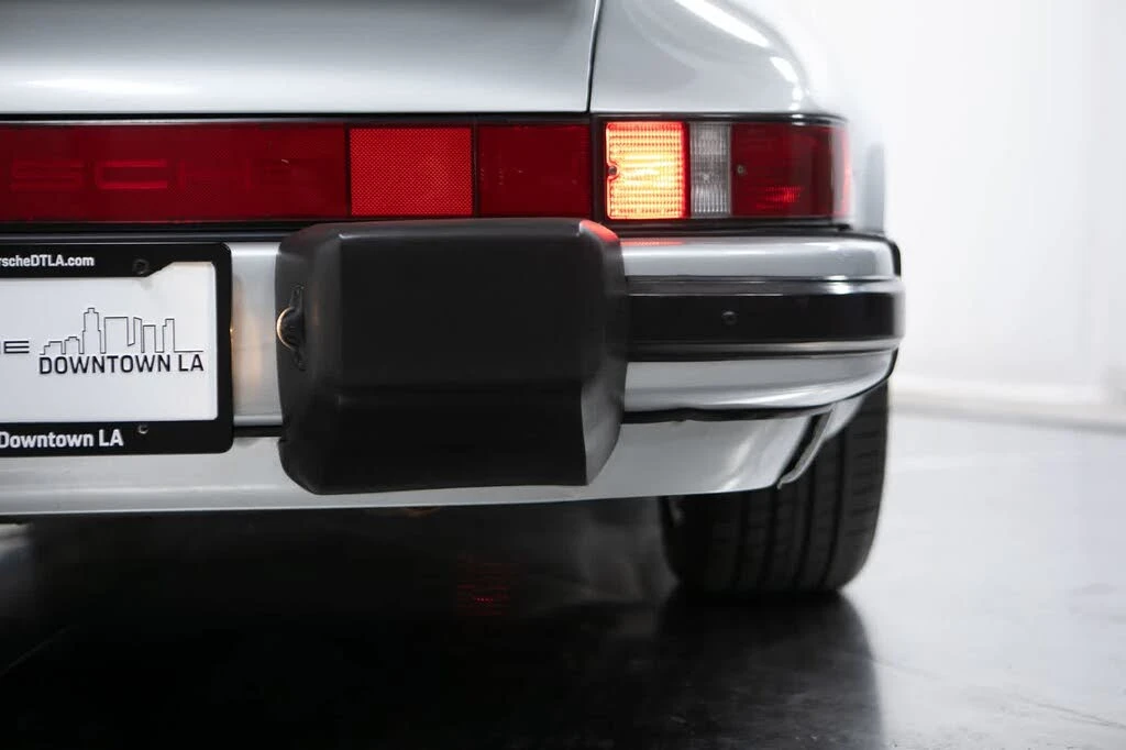 1989 Porsche 911 Carrera 3.2 - Image 20 of 31