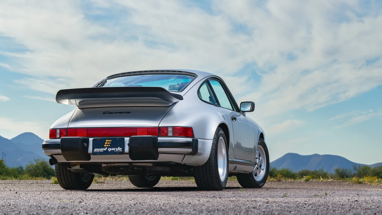 1989 Porsche 911 Carrera 3.2 - Image 14 of 31