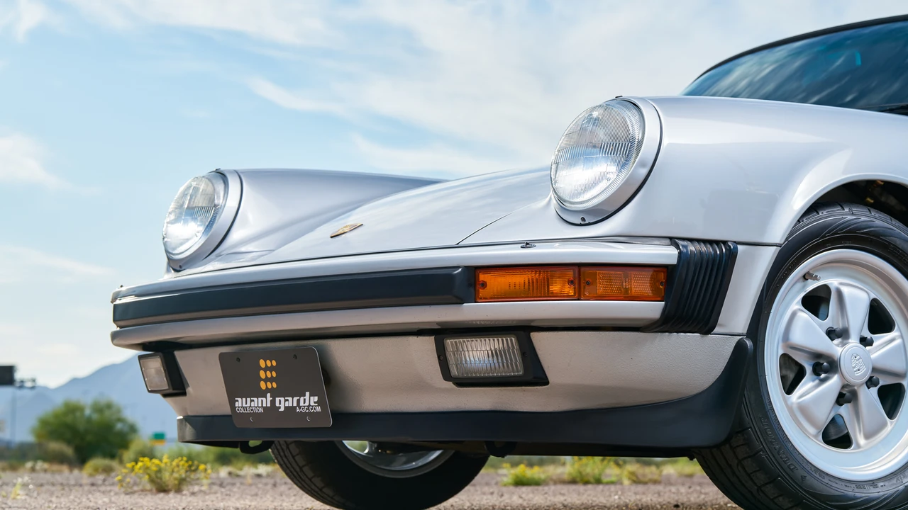 1989 Porsche 911 Carrera 3.2 - Image 28 of 31