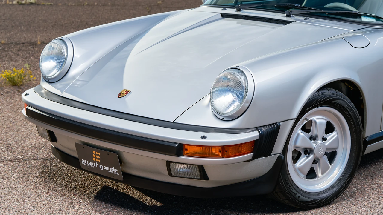 1989 Porsche 911 Carrera 3.2 - Image 30 of 31