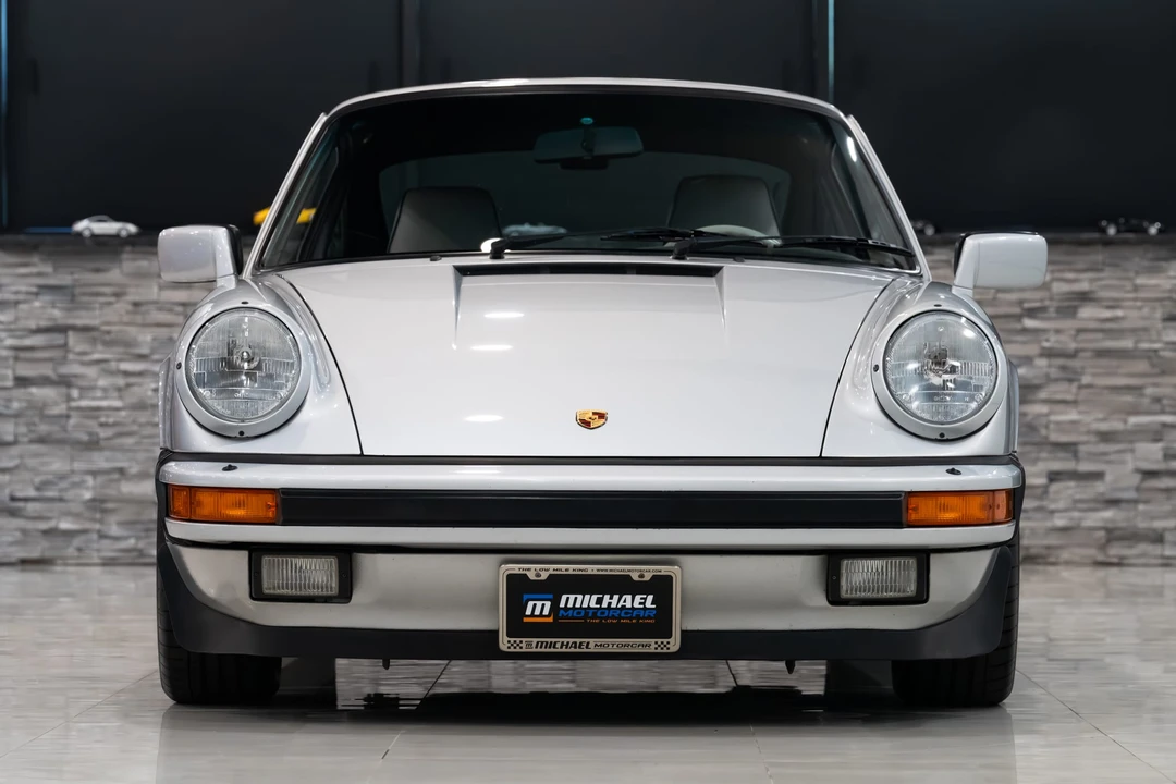 1989 Porsche 911 Carrera 3.2 - Image 10 of 31