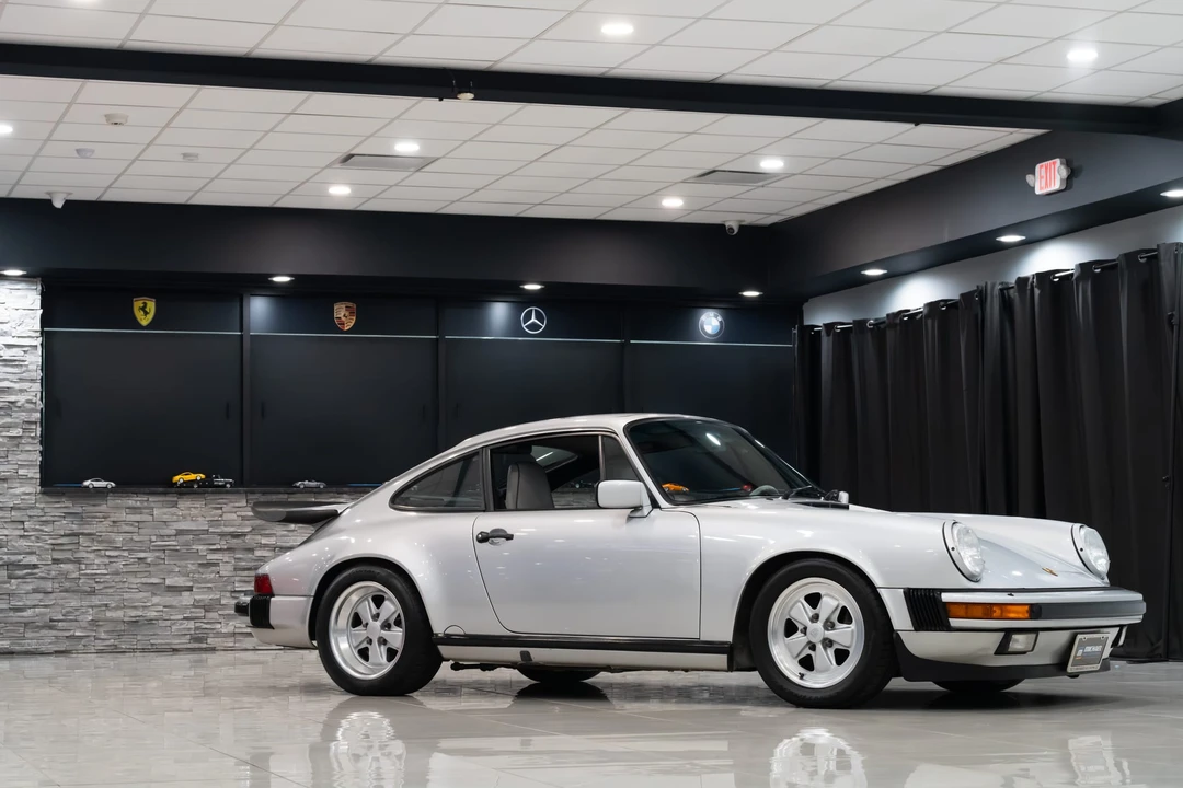 1989 Porsche 911 Carrera 3.2 - Image 25 of 31