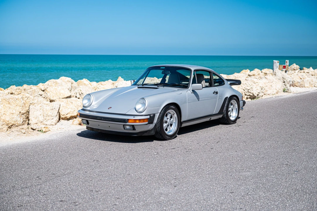 1989 Porsche 911 Carrera 3.2 - Image 6 of 31