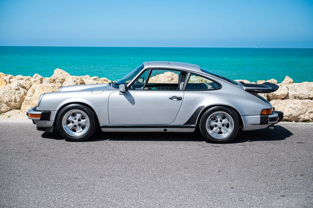 1989 Porsche 911 Carrera 3.2 - Image 23 of 31