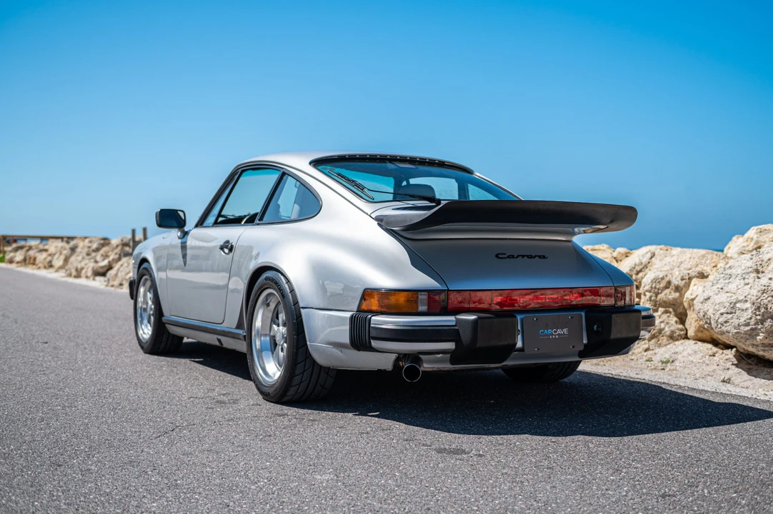 1989 Porsche 911 Carrera 3.2 - Image 26 of 31