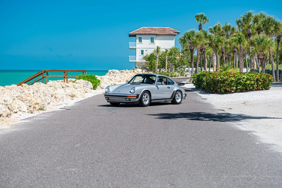 1989 Porsche 911 Carrera 3.2 - Image 2 of 31