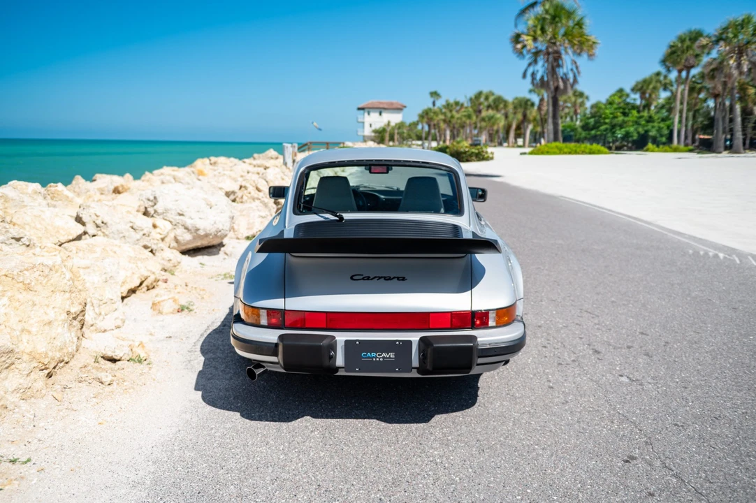 1989 Porsche 911 Carrera 3.2 - Image 27 of 31