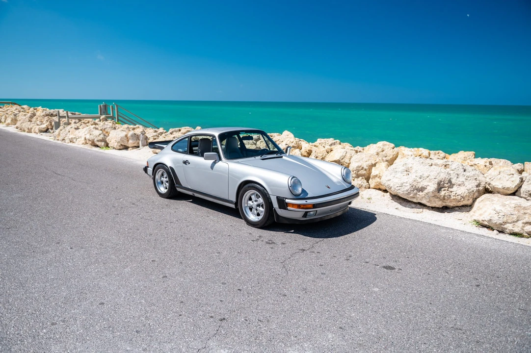 1989 Porsche 911 Carrera 3.2 - Image 15 of 31
