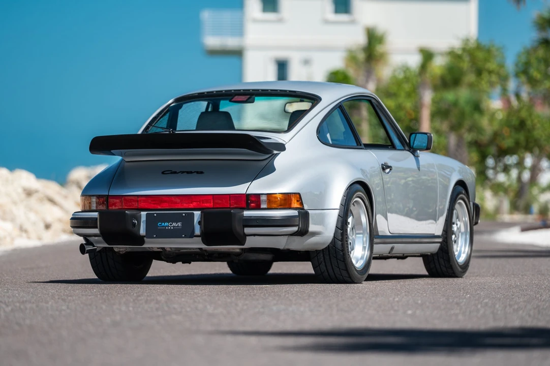 1989 Porsche 911 Carrera 3.2 - Image 29 of 31