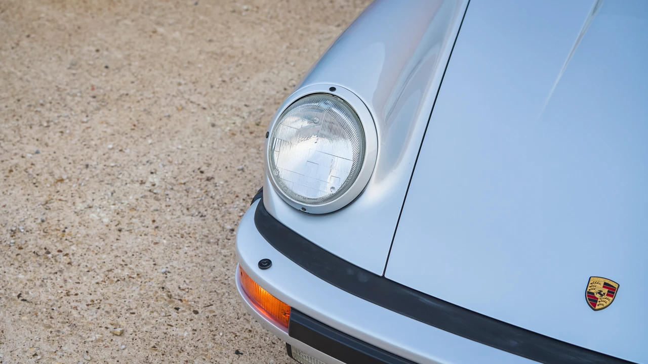 1989 Porsche 911 Carrera 3.2 - Image 26 of 31