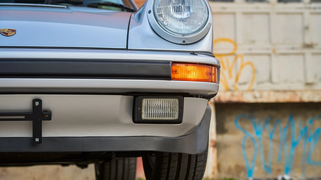 1989 Porsche 911 Carrera 3.2 - Image 31 of 31