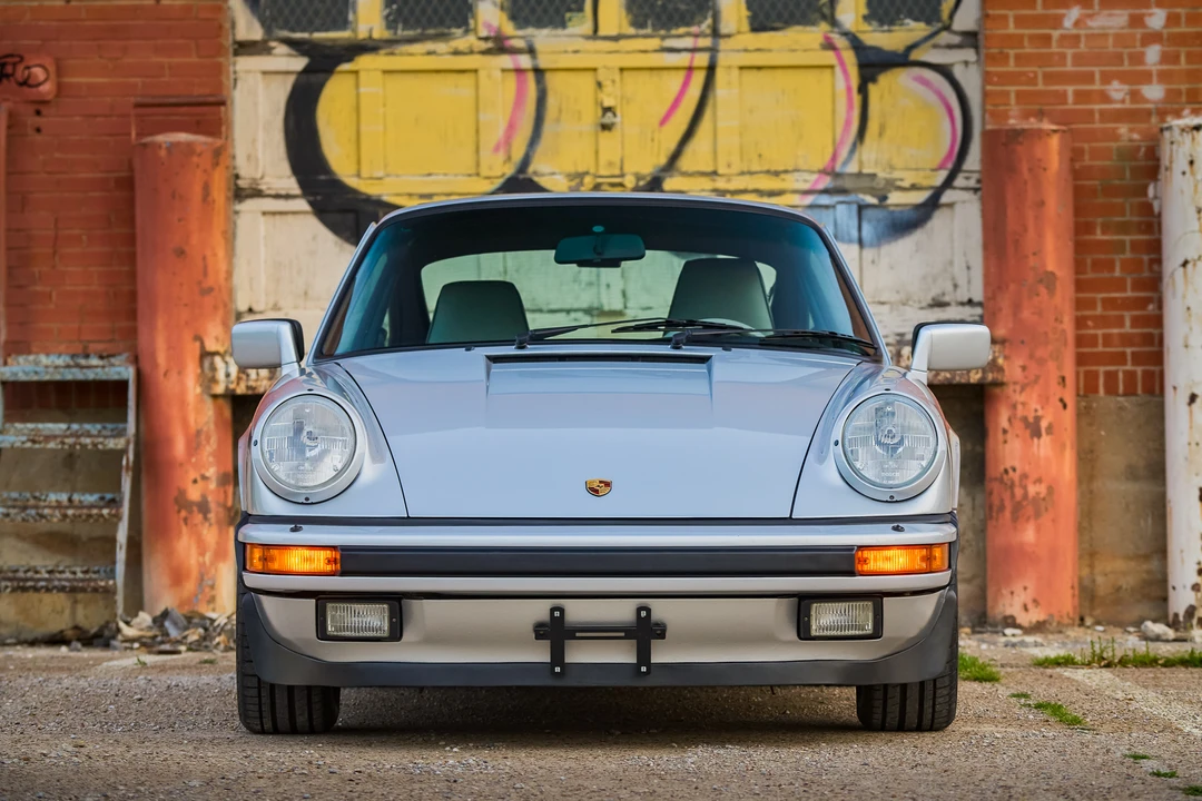 1989 Porsche 911 Carrera 3.2 - Image 6 of 31