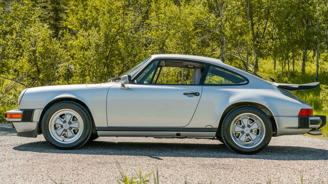 1989 Porsche 911 Carrera 3.2 - Image 5 of 31