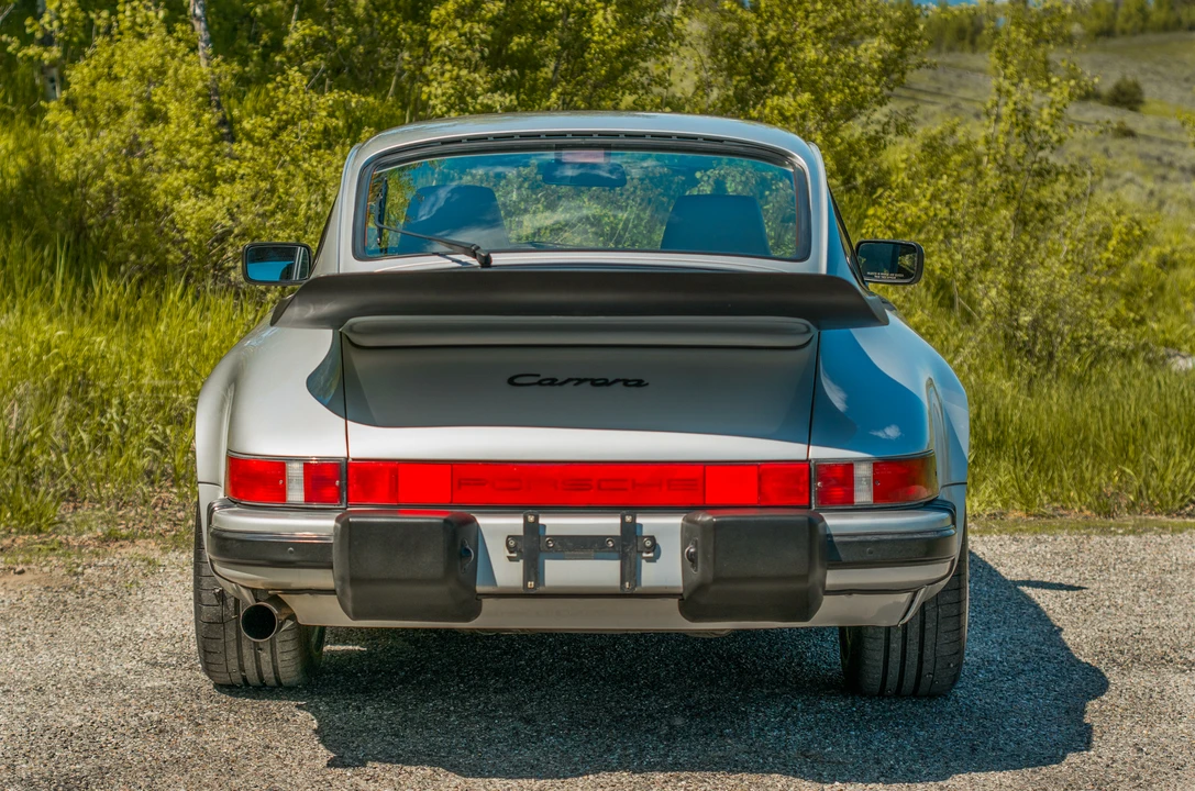 1989 Porsche 911 Carrera 3.2 - Image 9 of 31