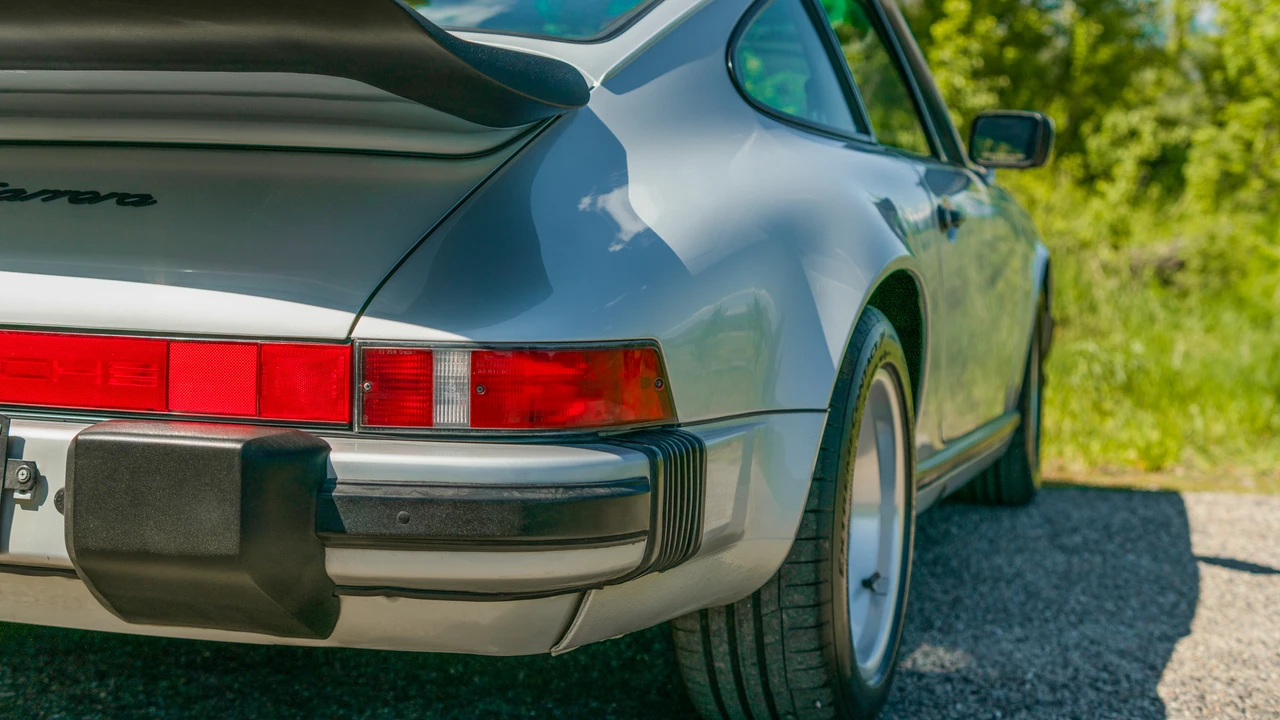 1989 Porsche 911 Carrera 3.2 - Image 29 of 31