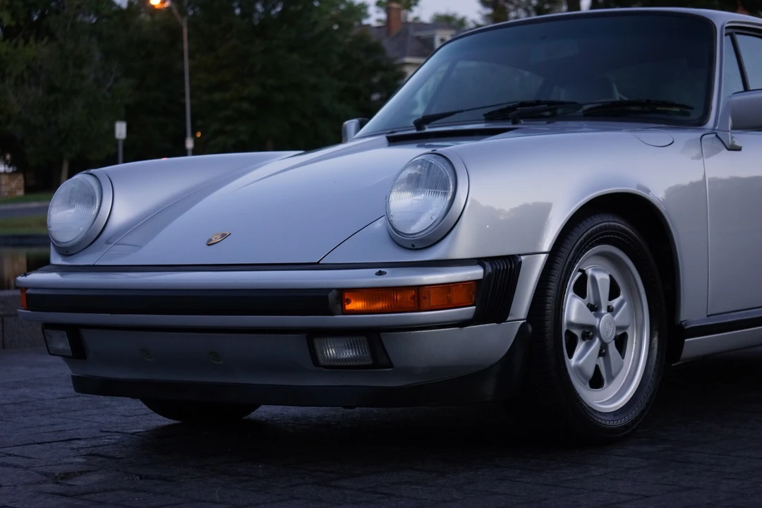 1989 Porsche 911 Carrera 3.2 - Image 28 of 31
