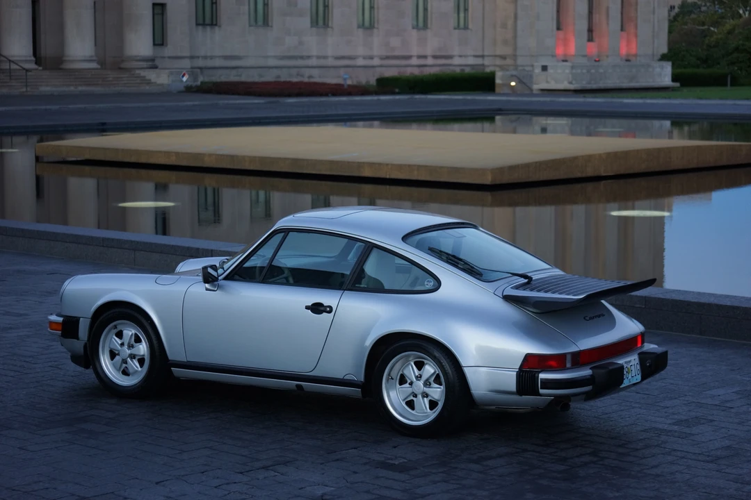 1989 Porsche 911 Carrera 3.2 - Image 25 of 31