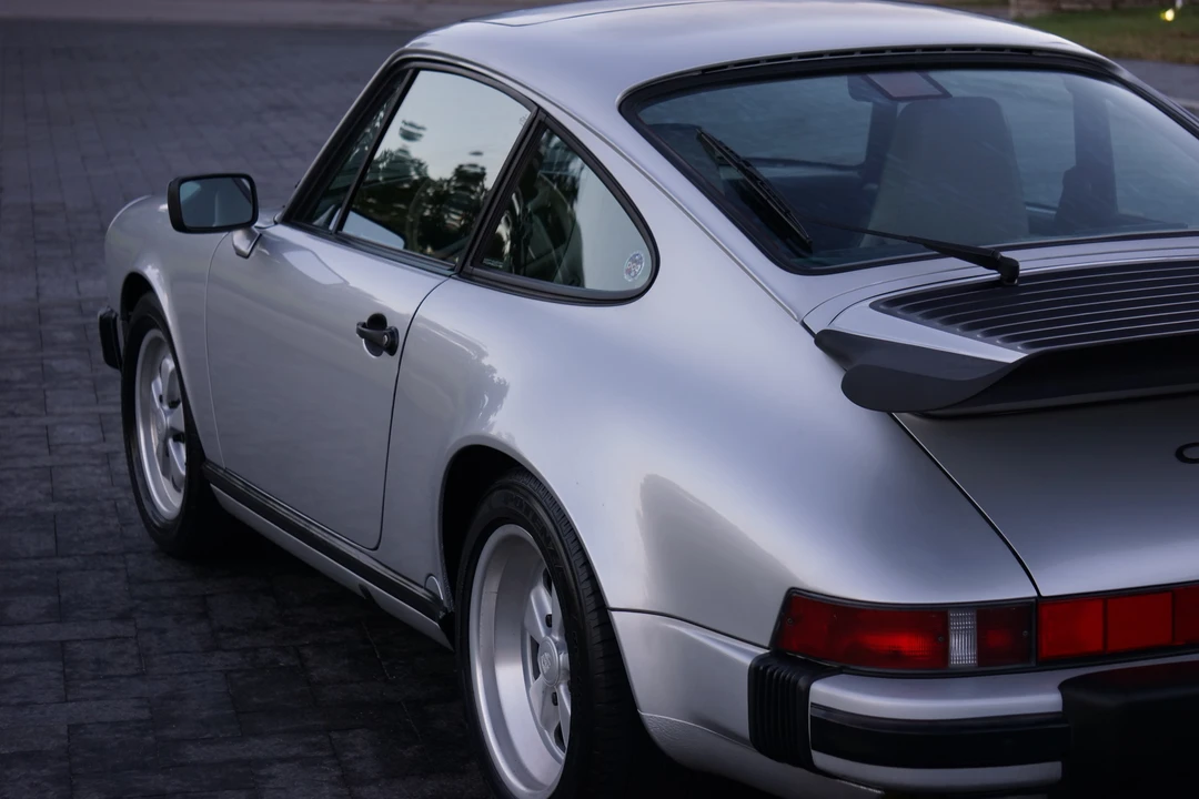 1989 Porsche 911 Carrera 3.2 - Image 23 of 31