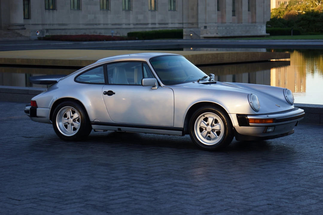 1989 Porsche 911 Carrera 3.2 - Image 12 of 31