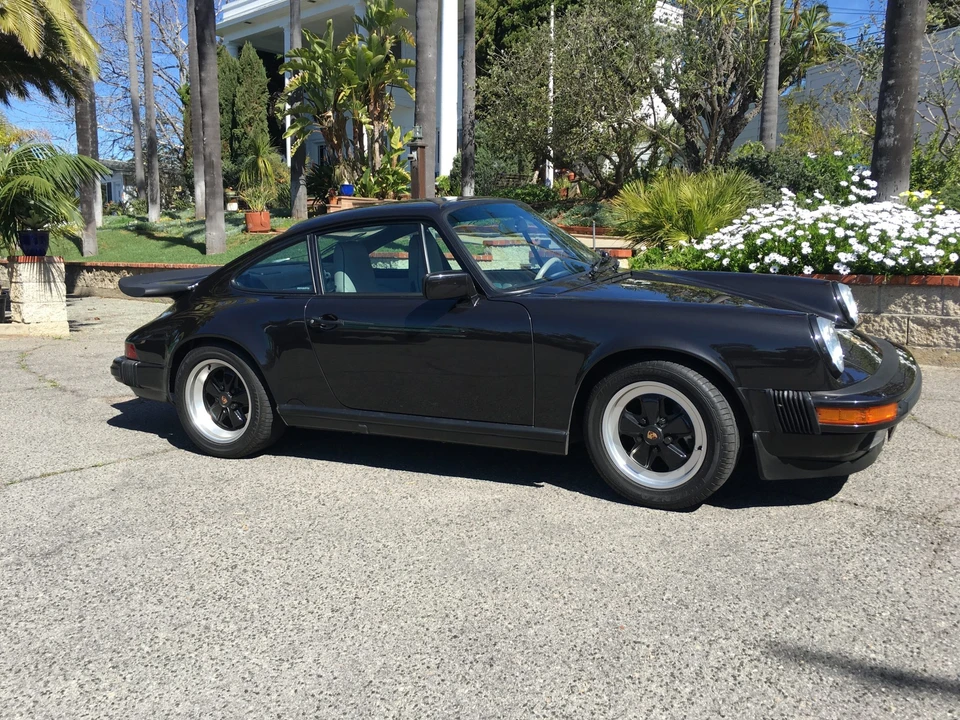 1989 Porsche 911 Carrera 3.2 - Image 7 of 31