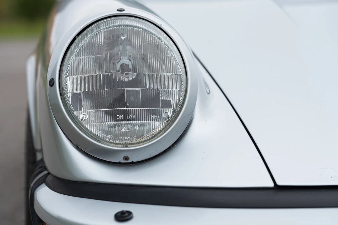 1989 Porsche 911 Carrera 3.2 - Image 20 of 31