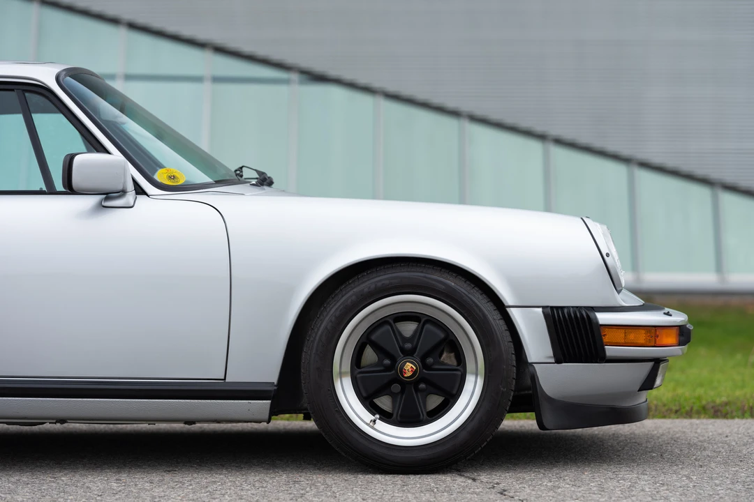 1989 Porsche 911 Carrera 3.2 - Image 17 of 31