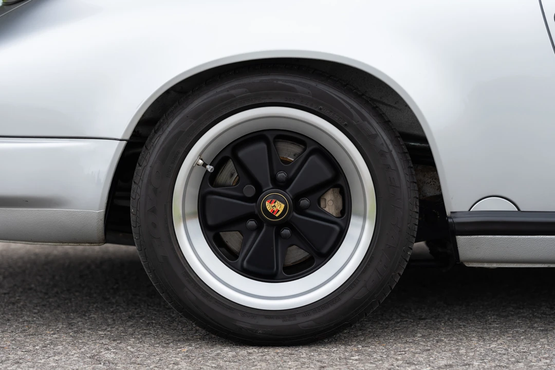 1989 Porsche 911 Carrera 3.2 - Image 14 of 31