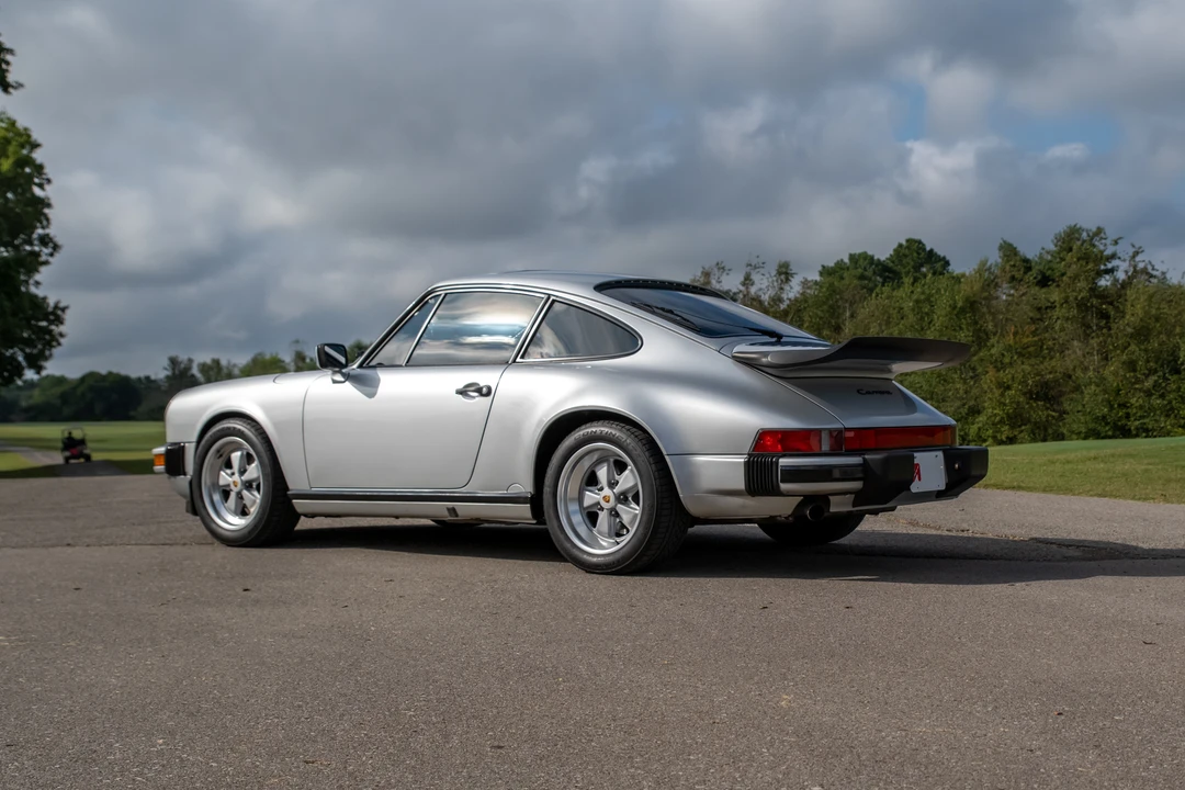 1989 Porsche 911 Carrera 3.2 - Image 14 of 31