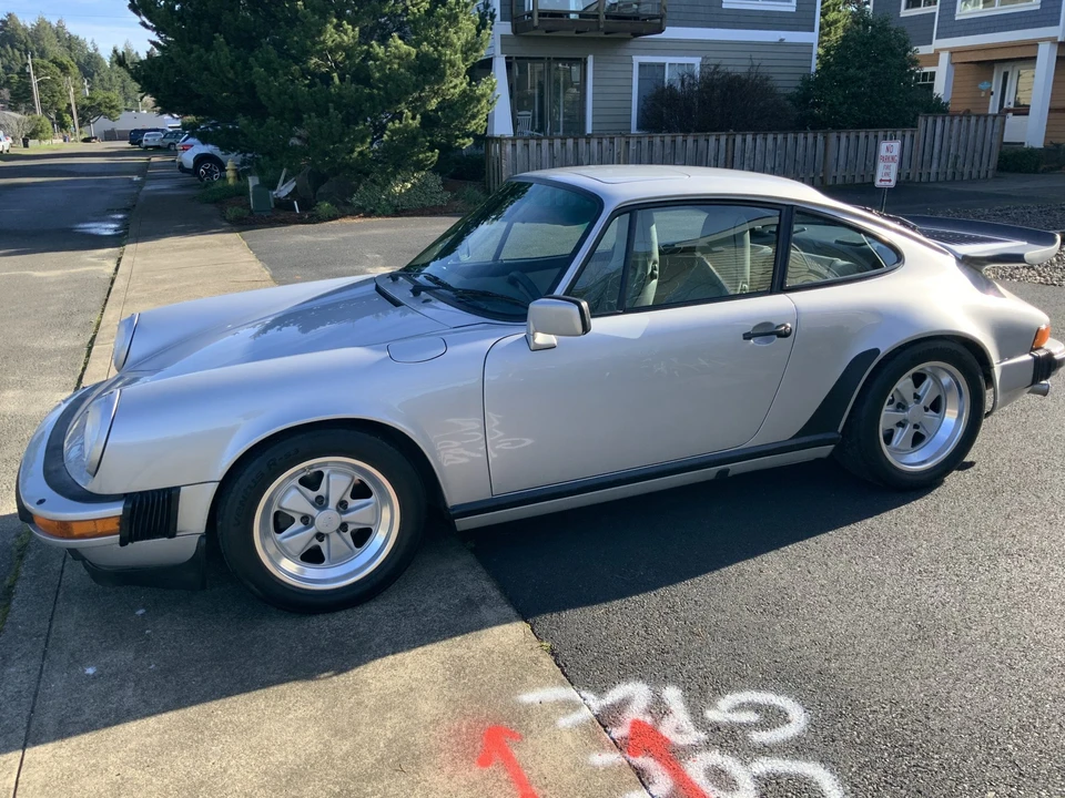 1989 Porsche 911 Carrera 3.2 - Image 25 of 31