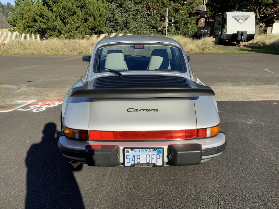 1989 Porsche 911 Carrera 3.2 - Image 20 of 31