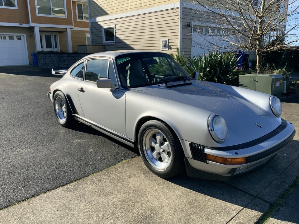 1989 Porsche 911 Carrera 3.2 - Image 11 of 31