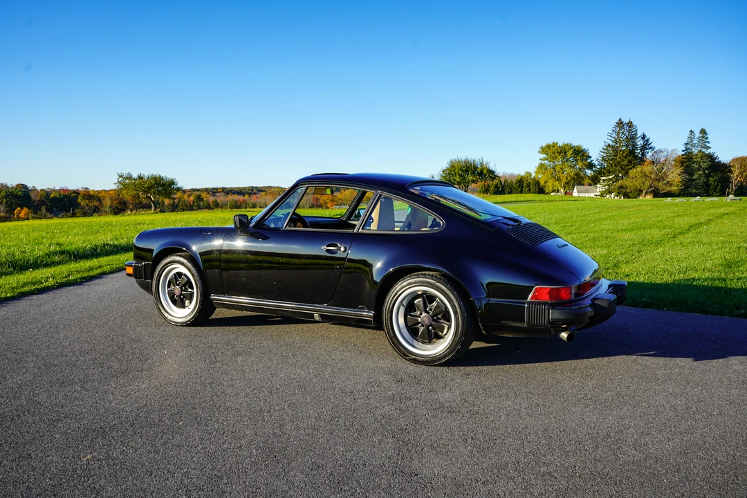 1989 Porsche 911 Carrera 3.2 - Image 25 of 31