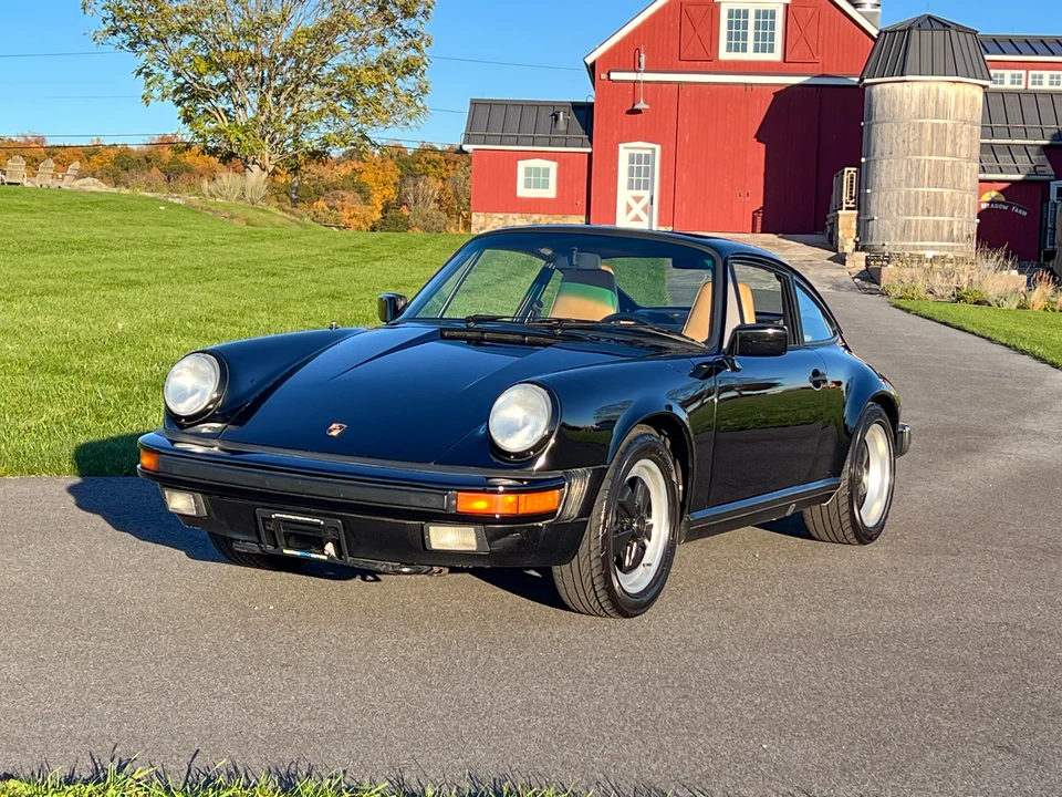 1989 Porsche 911 Carrera 3.2 - Image 9 of 31