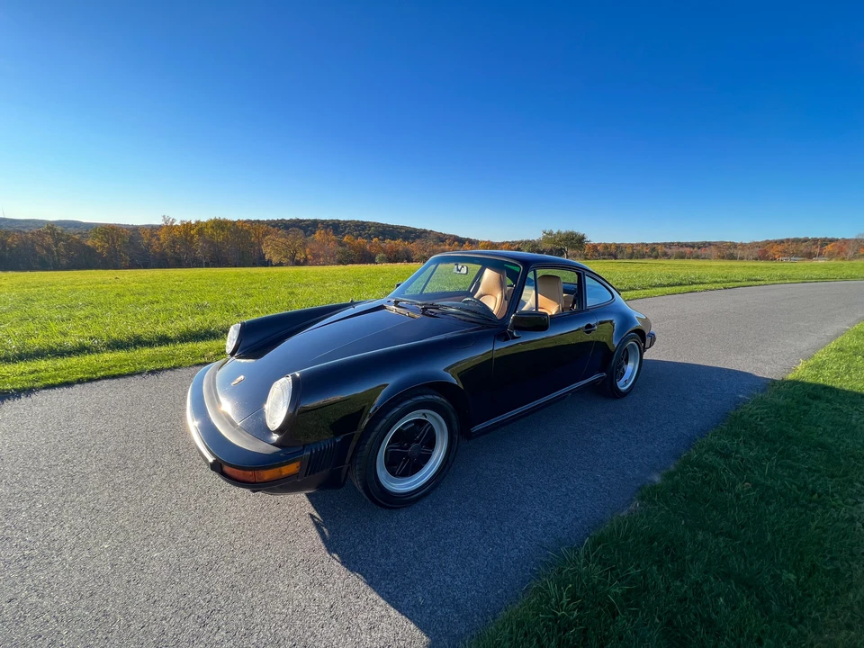 1989 Porsche 911 Carrera 3.2 - Image 17 of 31
