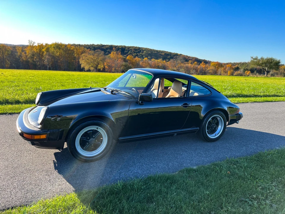 1989 Porsche 911 Carrera 3.2 - Image 21 of 31