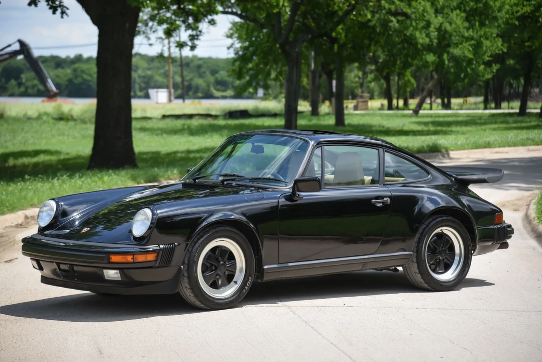 1989 Porsche 911 Carrera 3.2 - Image 3 of 6