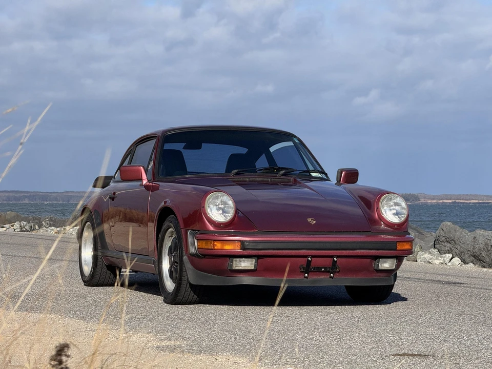 1989 Porsche 911 Carrera 3.2 - Image 2 of 31