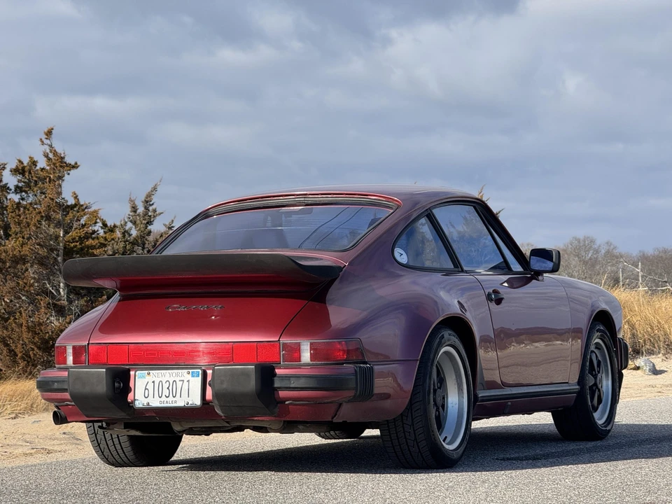 1989 Porsche 911 Carrera 3.2 - Image 11 of 31