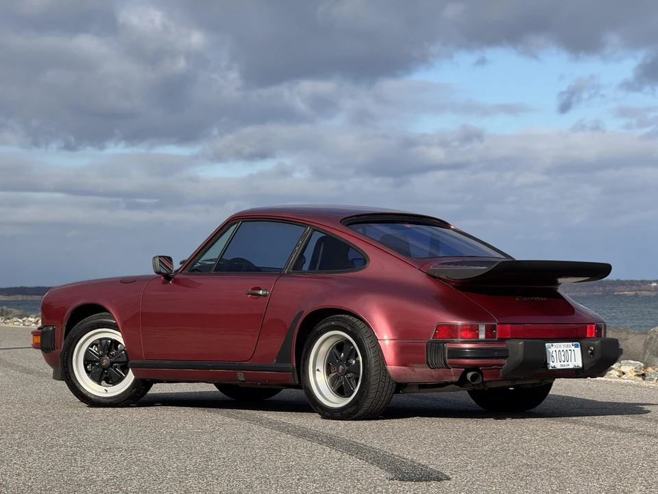 1989 Porsche 911 Carrera 3.2 - Image 19 of 31