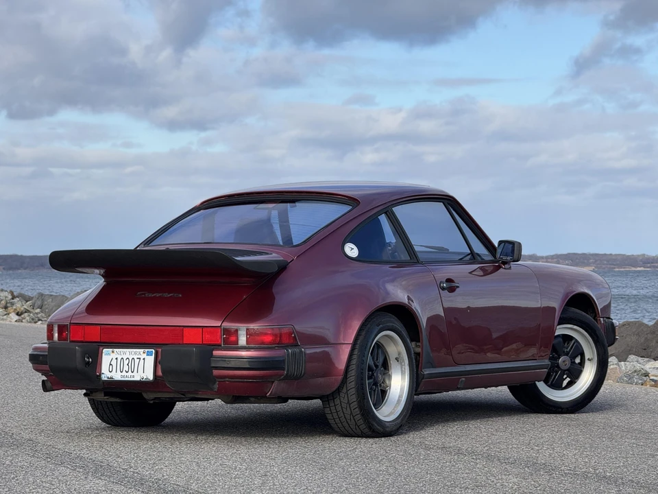 1989 Porsche 911 Carrera 3.2 - Image 8 of 31