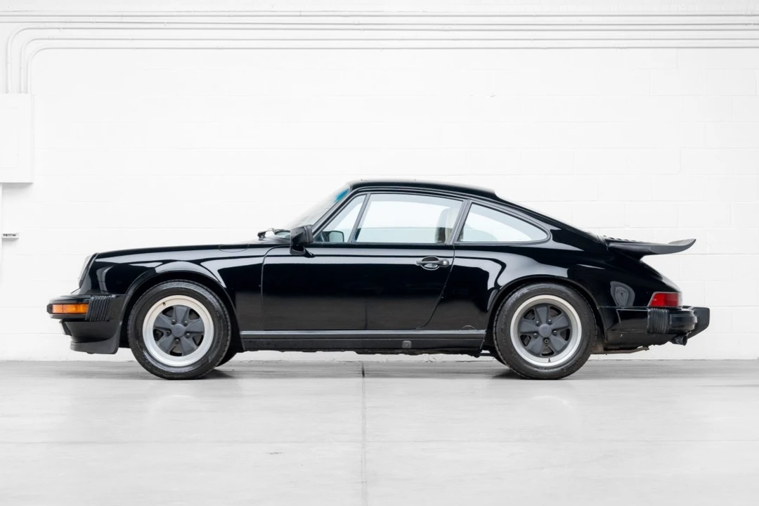 1989 Porsche 911 Carrera 3.2 - Image 6 of 31