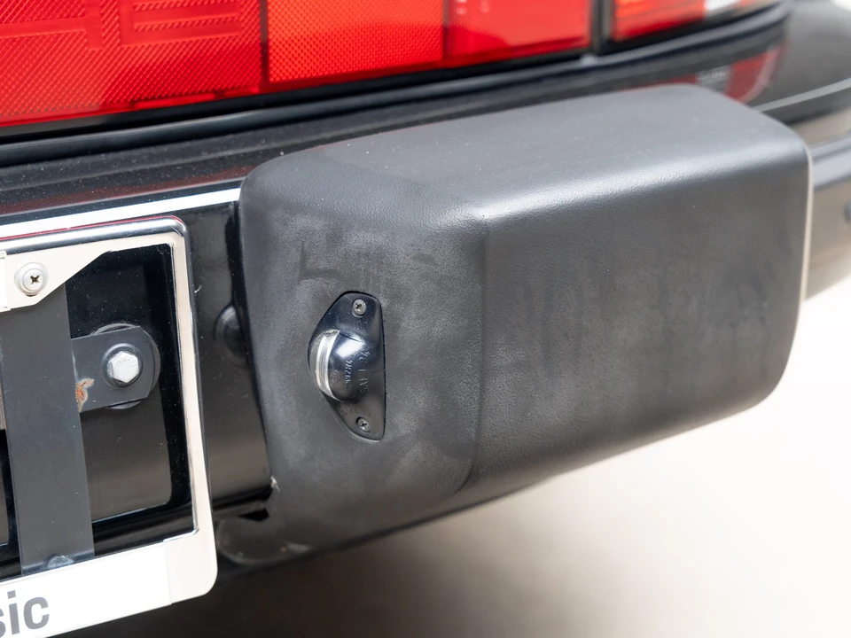 1989 Porsche 911 Carrera 3.2 - Image 27 of 31