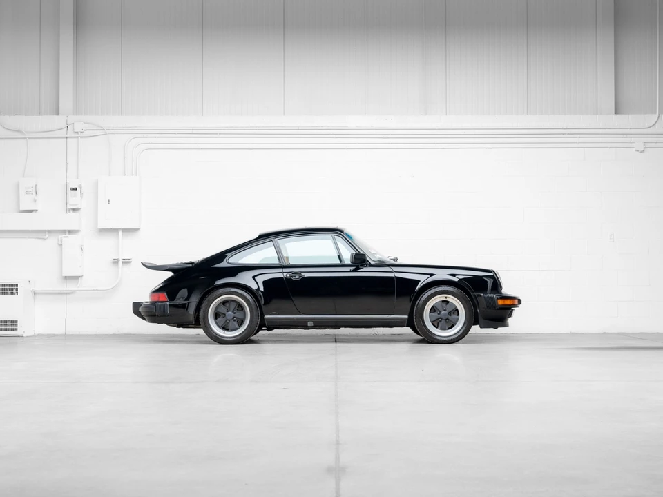 1989 Porsche 911 Carrera 3.2 - Image 10 of 31