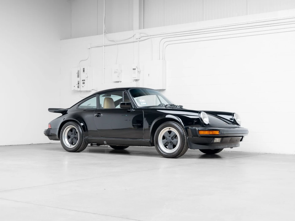 1989 Porsche 911 Carrera 3.2 - Image 11 of 31
