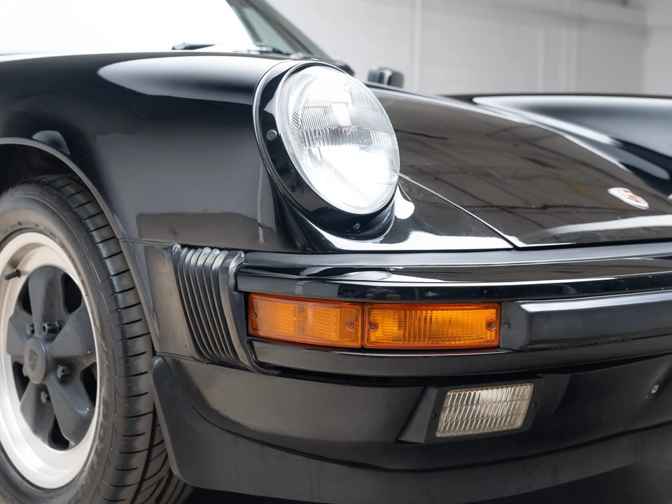 1989 Porsche 911 Carrera 3.2 - Image 24 of 31